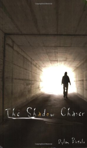 Imagen de archivo de The Shadow Chaser a la venta por Better World Books