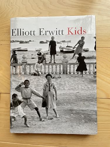 Elliott Erwitt: Kids (9781593720490) by Elliott Erwitt
