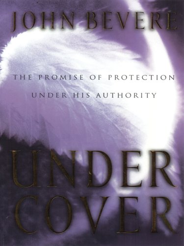 9781594150517: Under Cover (Walker Large Print Books)