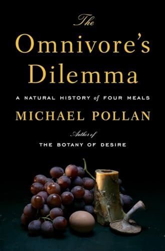 Imagen de archivo de The Omnivore's Dilemma: A Natural History of Four Meals a la venta por SecondSale