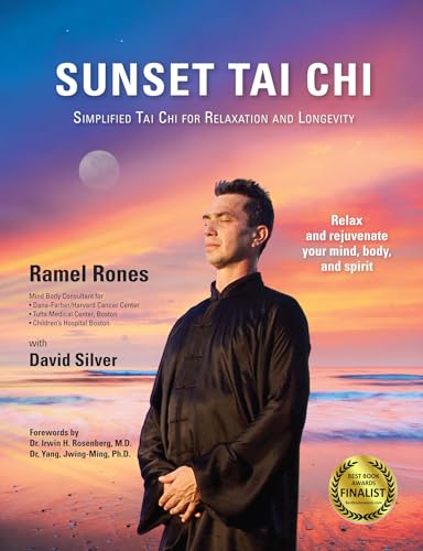 Imagen de archivo de Sunset Tai Chi : Simplified Tai Chi for Relaxation and Longevity a la venta por Better World Books