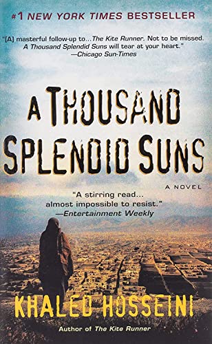 9781594483073: A Thousand Splendid Suns