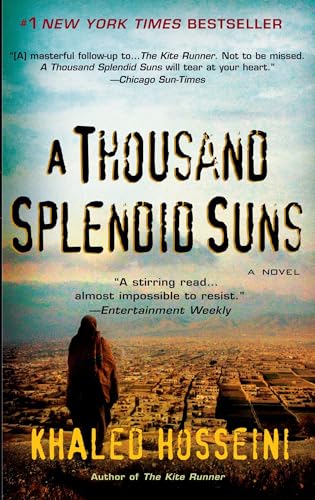 Stock image for A Thousand Splendid Suns for sale by Gulf Coast Books