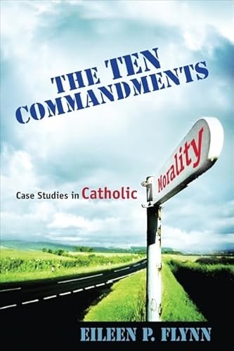 Imagen de archivo de The Ten Commandments: Case Studies in Catholic Morality a la venta por Gulf Coast Books