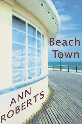 Beispielbild fr Beach Town zum Verkauf von Better World Books