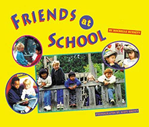 Stock image for Amigos En La Escuela (Spanish Edition) for sale by Once Upon A Time Books