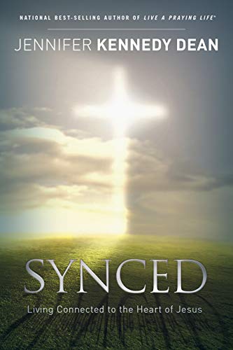 Imagen de archivo de Synced: Living Connected to the Heart of Jesus a la venta por ThriftBooks-Dallas