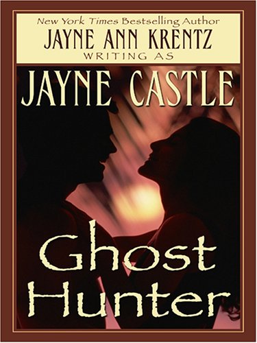 9781597222938: Ghost Hunter (Wheeler Large Print Book Series)