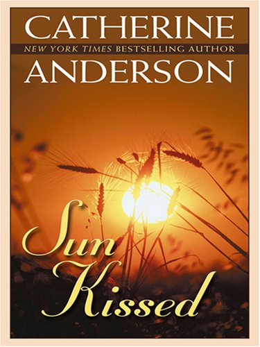 9781597224574: Sun Kissed (Wheeler Large Print Book Series)
