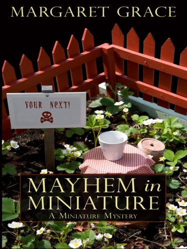 9781597228992: Mayhem in Miniature (Wheeler Large Print Cozy Mystery)