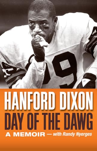 Beispielbild fr Day of the Dawg : A Football Memoir zum Verkauf von Better World Books