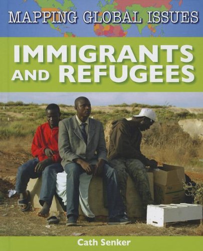 Imagen de archivo de Immigrants & Refugees a la venta por Better World Books