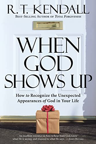 Imagen de archivo de When God Shows Up : How to Recognize the Unexpected Appearances of God in Your Life a la venta por Better World Books