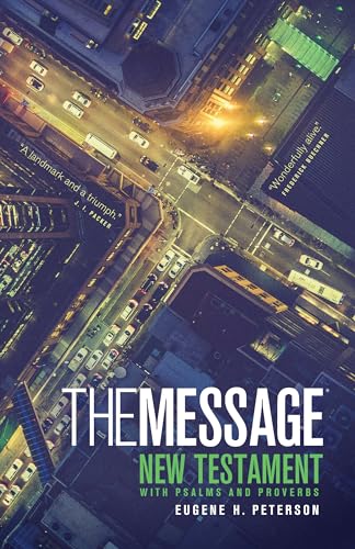 9781600061356: The Message: The Bible in Contemporary Language.