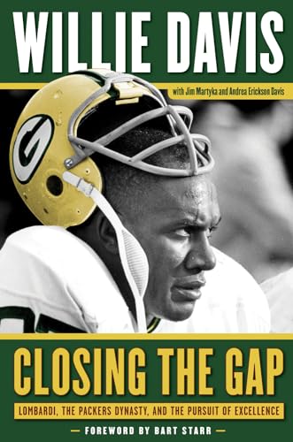 Stock image for Closing the Gap : Lombardi, the Packers Dynasty, and the Pursuit of Excellence for sale by Better World Books