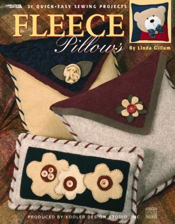 Fleece Pillows (Leisure Arts #3568) (9781601401588) by Linda Gillum