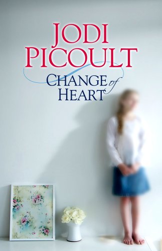 Imagen de archivo de Change of Heart (Center Point Platinum Fiction (Large Print)) a la venta por SecondSale