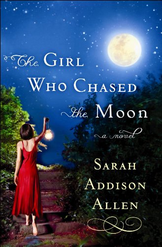 9781602858336: The Girl Who Chased the Moon