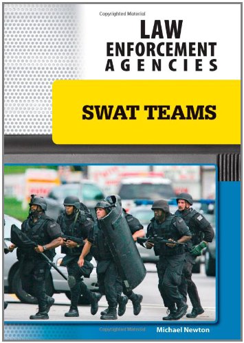 9781604136258: Swat Teams (Law Enforcement Agencies)