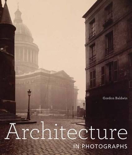 Beispielbild fr Architecture in Photographs (Getty Publications  ") zum Verkauf von WorldofBooks