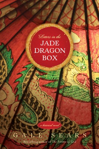 Imagen de archivo de Letters in the Jade Dragon Box a la venta por SecondSale