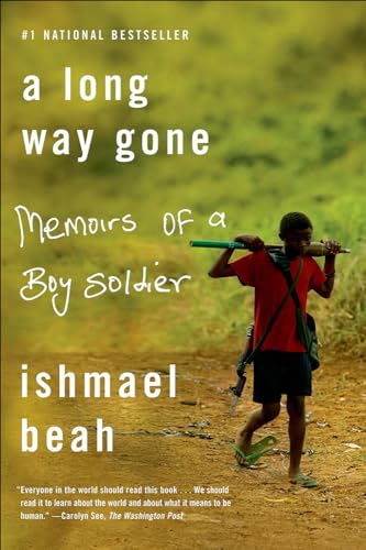Imagen de archivo de A Long Way Gone: Memoirs of a Boy Soldier a la venta por ThriftBooks-Dallas