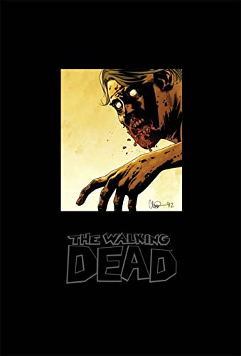 9781607066163: The Walking Dead Omnibus Volume 4