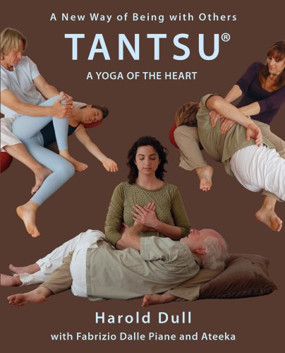 Imagen de archivo de Tantsu a Yoga of the Heart a la venta por Zoom Books Company