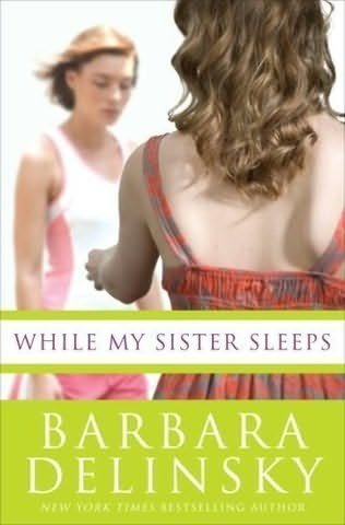 9781607513193: While My Sister Sleeps (LARGE PRINT)