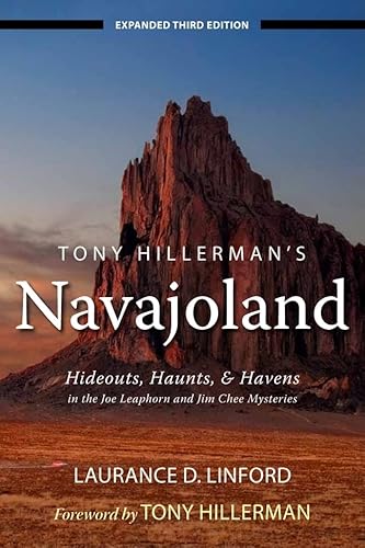 Beispielbild fr Tony Hillerman's Navajoland: Hideouts, Haunts, and Havens in the Joe Leaphorn and Jim Chee Mysteries zum Verkauf von BooksRun