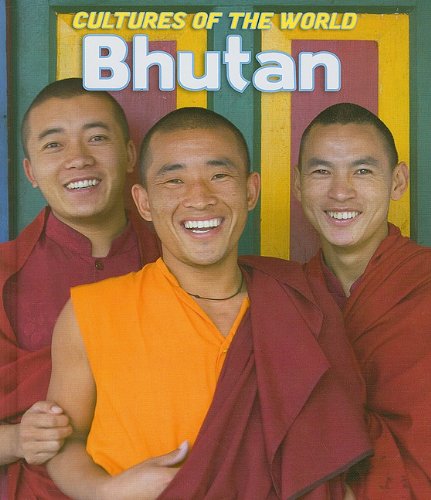 Imagen de archivo de Bhutan a la venta por Better World Books