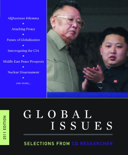 Imagen de archivo de Global Issues: Selections from CQ Researcher a la venta por BookHolders