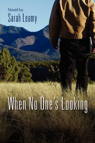 Imagen de archivo de When No One's Looking a la venta por WorldofBooks