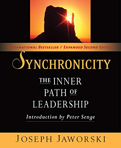 Imagen de archivo de Synchronicity: The Inner Path of Leadership a la venta por ThriftBooks-Dallas