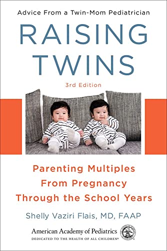 Beispielbild fr Raising Twins : Parenting Multiples from Pregnancy Through the School Years zum Verkauf von Better World Books