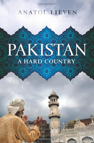 Beispielbild fr Pakistan : A Hard Country zum Verkauf von Better World Books