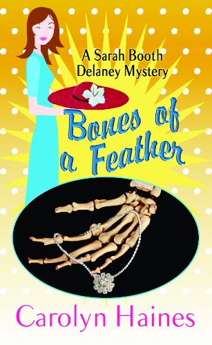 9781611731712: Bones of a Feather (Center Point Premier Mystery (Largeprint))