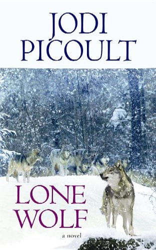 9781611733662: Lone Wolf (Center Point Platinum Fiction (Large Print))
