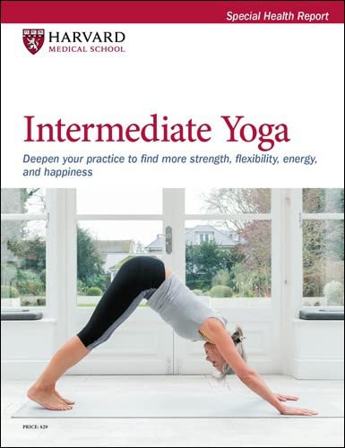 Imagen de archivo de Intermediate Yoga a la venta por ThriftBooks-Dallas