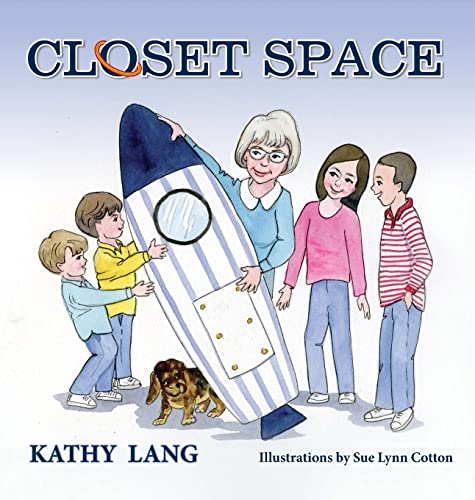 Imagen de archivo de Closet Space a la venta por Lucky's Textbooks