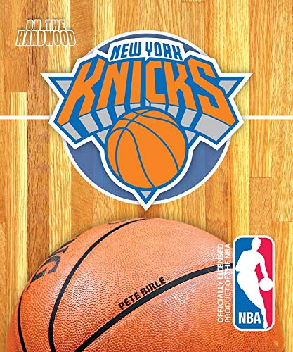 9781615708345: On the Hardwood: New York Knicks