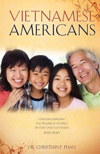 9781615792818: Vietnamese Americans