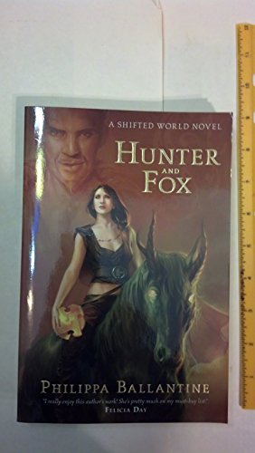 9781616146238: Hunter And Fox (Shifted World)