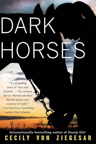 Imagen de archivo de Dark Horses a la venta por SecondSale