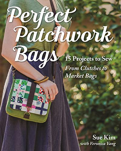 Beispielbild fr Perfect Patchwork Bags: 15 Projects to Sew From Clutches to Market Bags zum Verkauf von AwesomeBooks