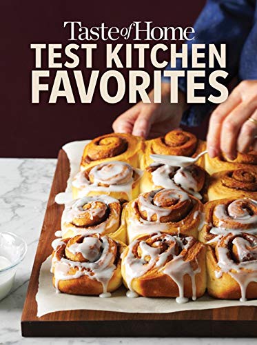 Beispielbild fr Test Kitchen Favorites 2019 zum Verkauf von Better World Books