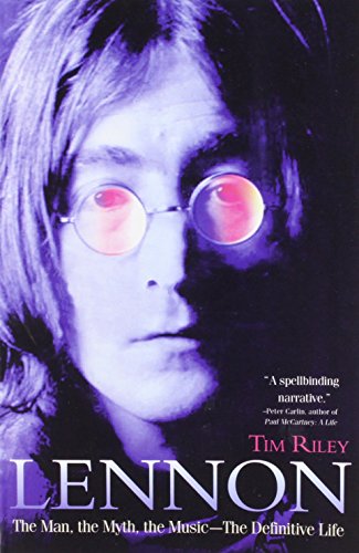 Imagen de archivo de Lennon: the Man, the Myth, the Music - the Definitive Life a la venta por Firefly Bookstore
