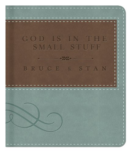 9781620291627: God Is in the Small Stuff