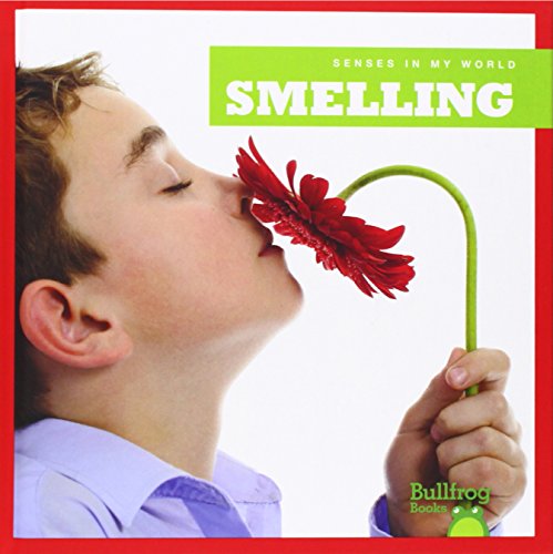 Imagen de archivo de Smelling a la venta por Better World Books: West