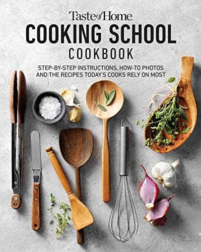 Beispielbild fr Taste of Home Cooking School Cookbook zum Verkauf von Blackwell's
